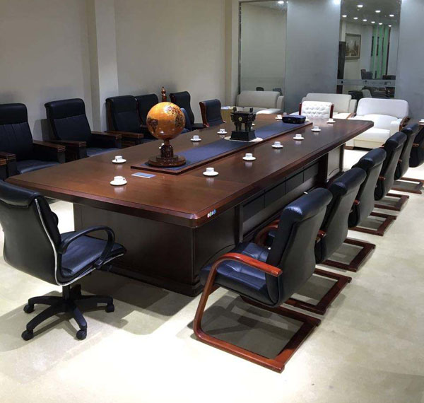 不同材質(zhì)與種類的辦公家具如何養(yǎng)護？